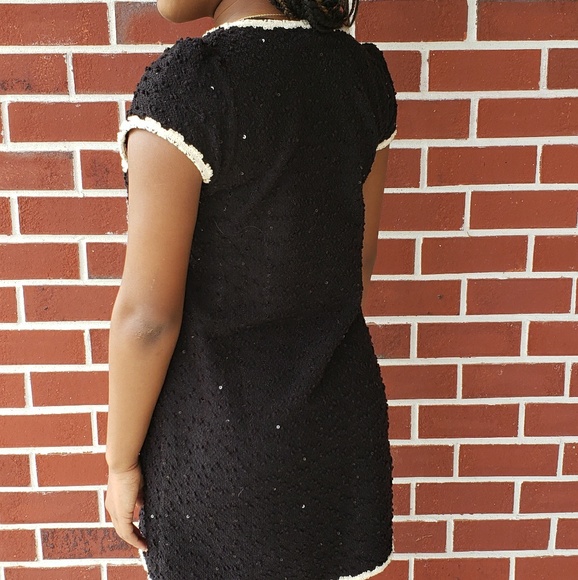 Gorgeous Classy Dress - Picture 4 of 5